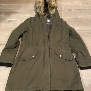 Halitech Hooded Faux-Fur-Trim Parka, Size L Olive